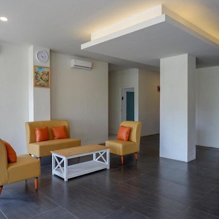 Reddoorz Plus Near Solo Baru المظهر الخارجي الصورة