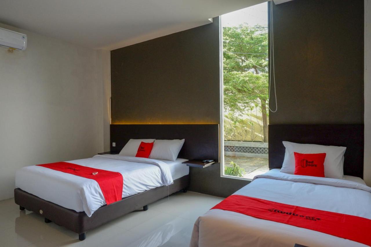 Reddoorz Plus Near Solo Baru المظهر الخارجي الصورة
