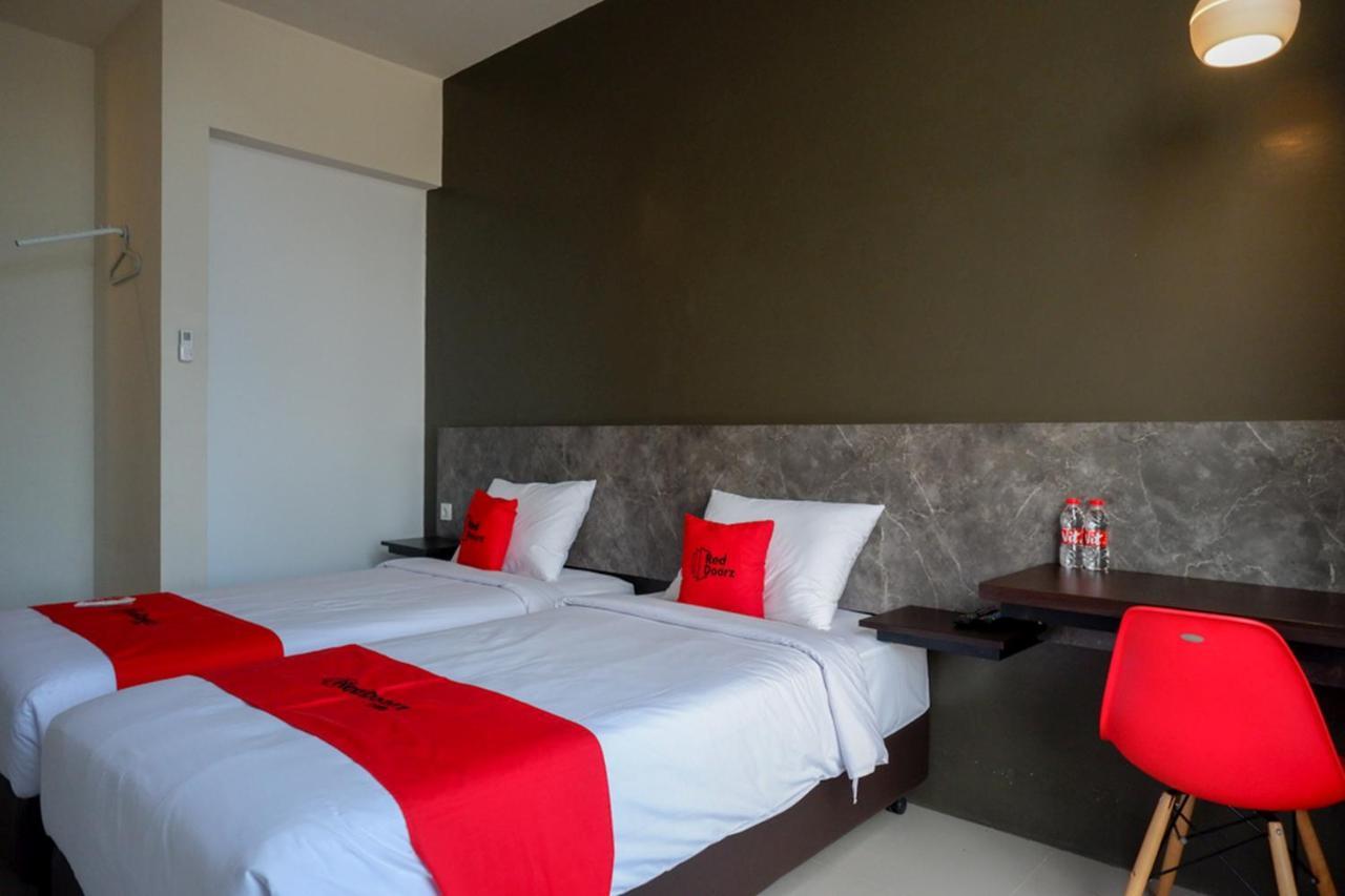 Reddoorz Plus Near Solo Baru المظهر الخارجي الصورة