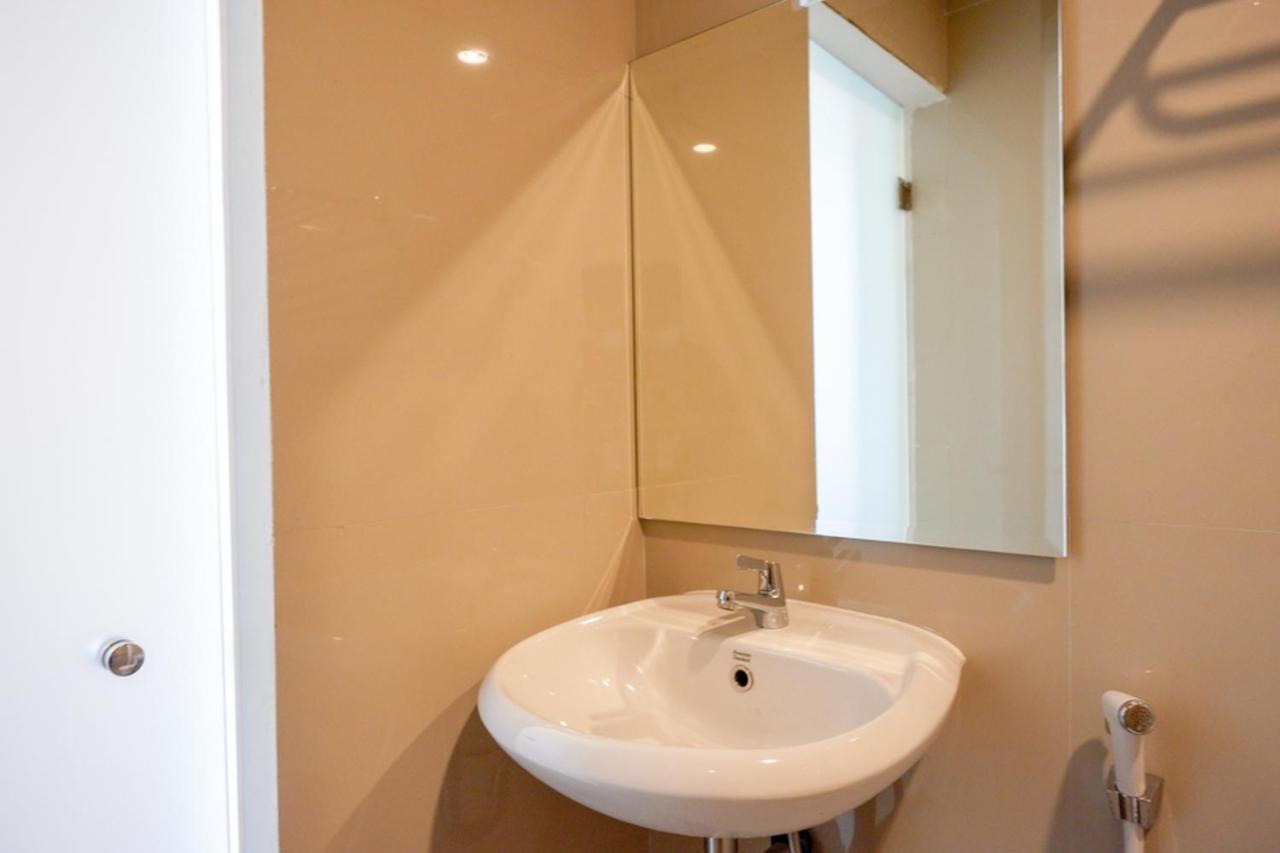 Reddoorz Plus Near Solo Baru المظهر الخارجي الصورة