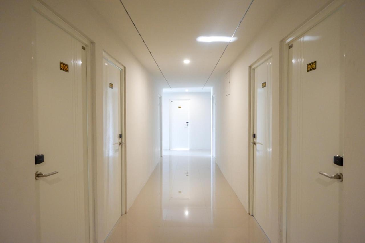Reddoorz Plus Near Solo Baru المظهر الخارجي الصورة